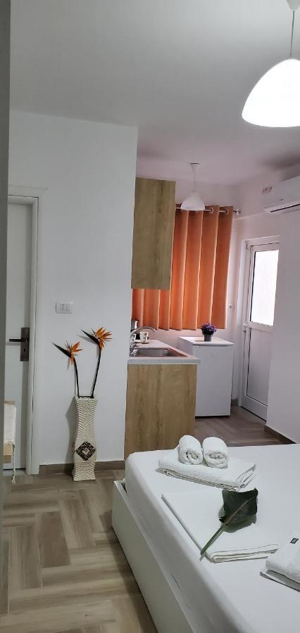 The Hill Apartment Sarande Ngoại thất bức ảnh